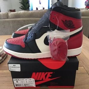 Air Jordan 1 Bred Toe